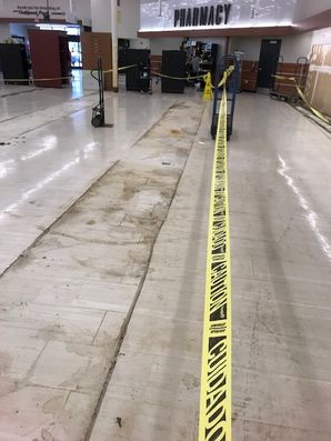 Post Remodel Cleaning & Floor Strip & Wax in Sarasota, FL (1)